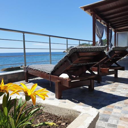 Holiday House Kruce Улцин Екстериор снимка